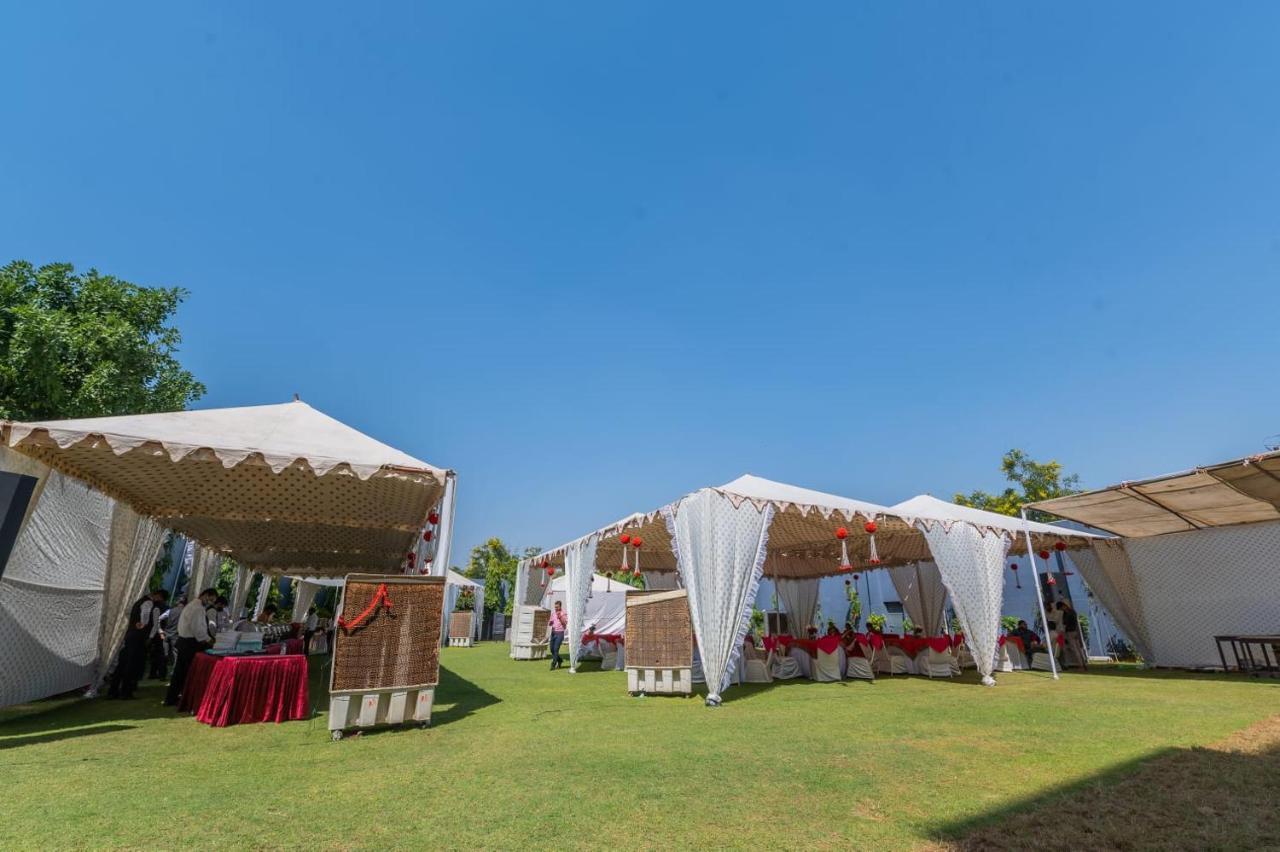Hotel Prime Safari ジャイプール エクステリア 写真