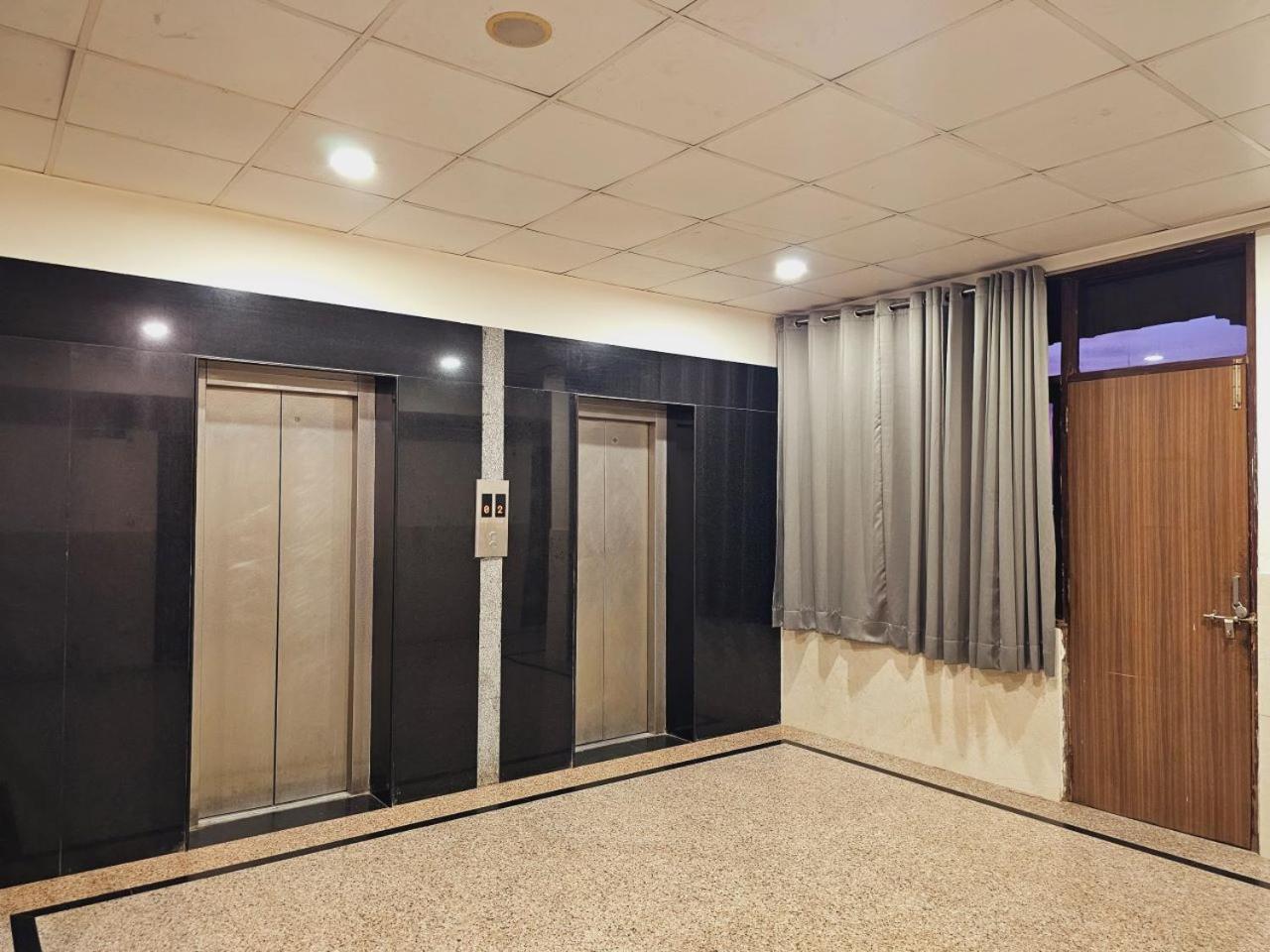 Hotel Prime Safari ジャイプール エクステリア 写真