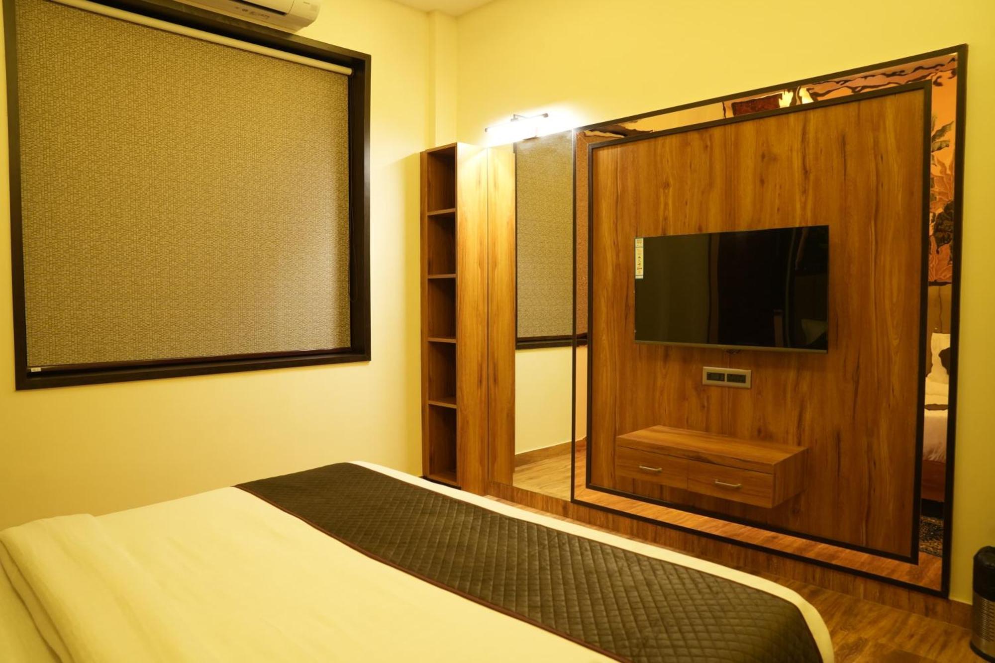 Hotel Prime Safari ジャイプール エクステリア 写真